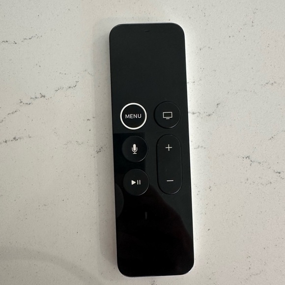 Apple TV - Picture 4 of 6